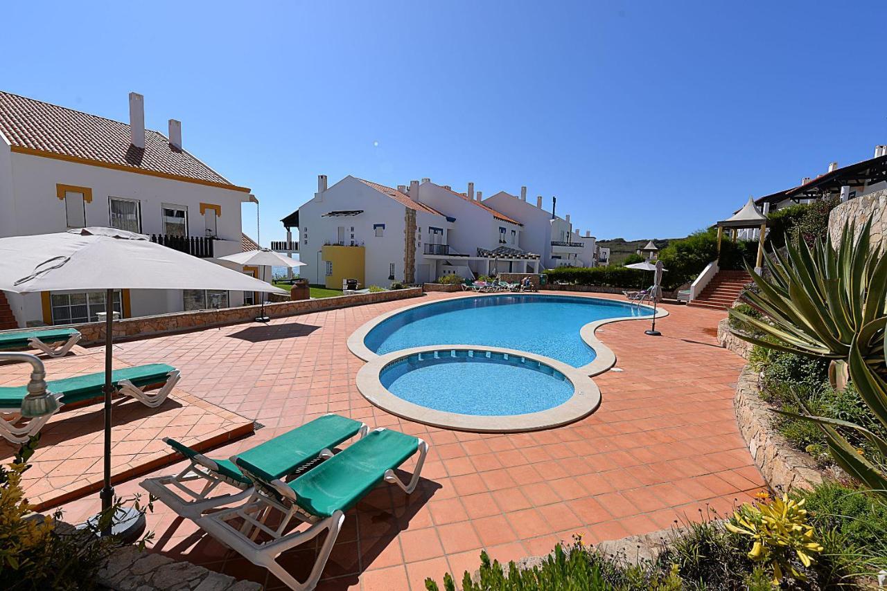 Paddle - Sea View Apartment With 3 Pools, Tennis & Squash Court Sao Martinho do Porto Bagian luar foto