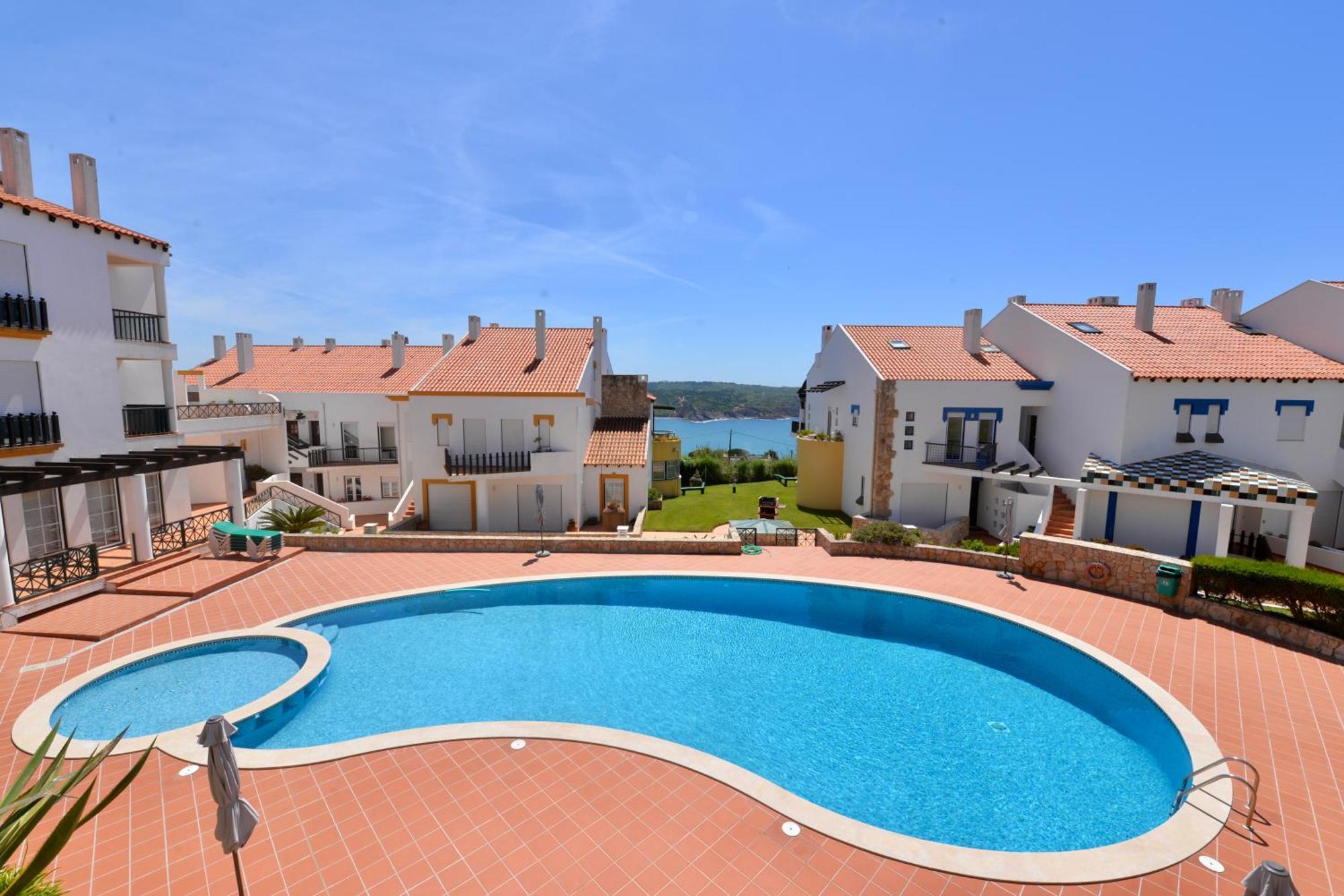 Paddle - Sea View Apartment With 3 Pools, Tennis & Squash Court Sao Martinho do Porto Bagian luar foto